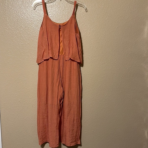 Flowy Jumpsuit - Picture 4 of 5